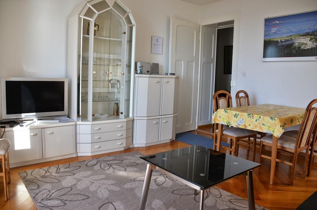 Appartements Vacances Saars 33 Neuchâtel Szoba fotó